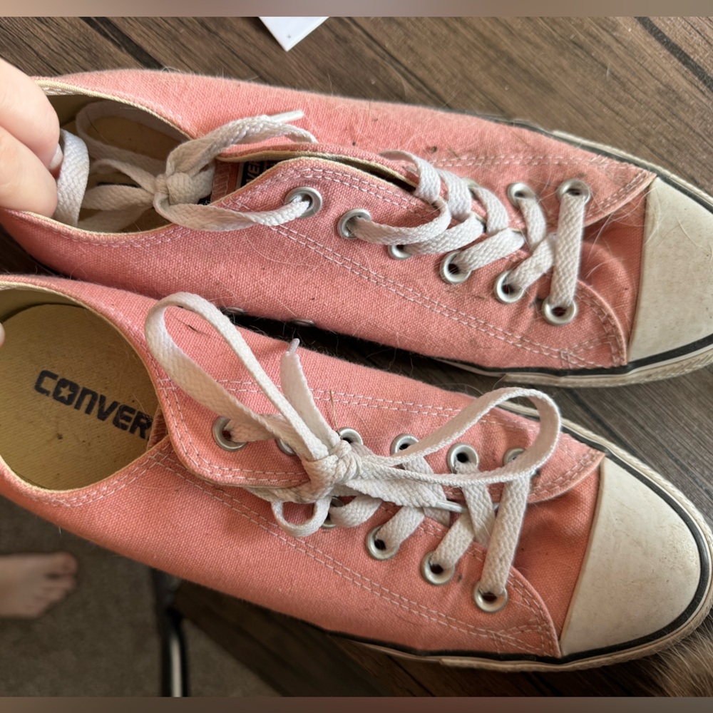Pink Converse